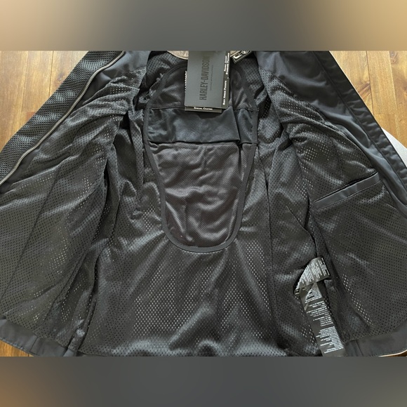 Harley-Davidson Women's Paradigm Triple Vent System Leather Riding Jacket silver - Picture 6 of 14